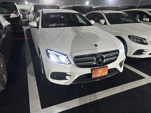 MERCEDES BENZ