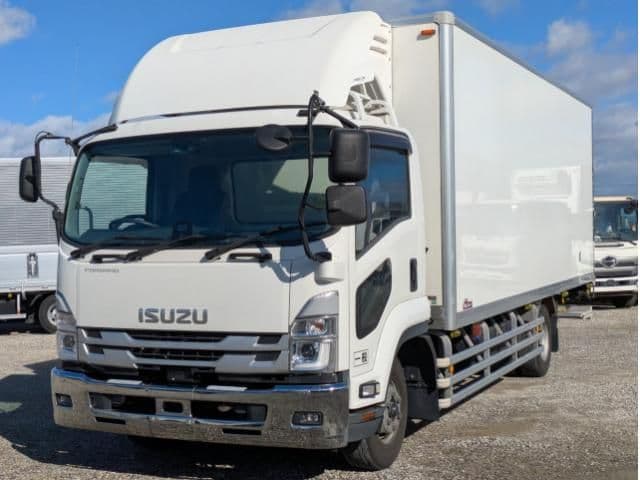 ISUZU