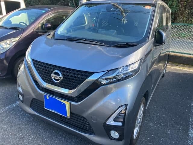 NISSAN