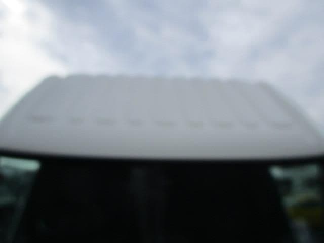 Thumbnail 18