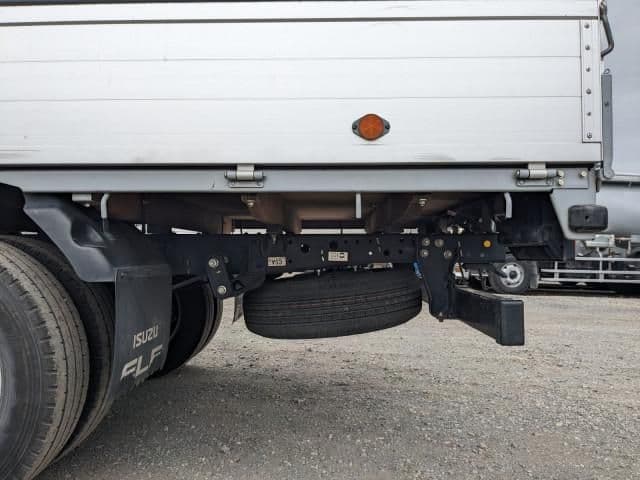 Thumbnail 17