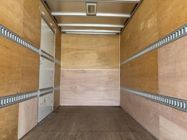 Thumbnail 19