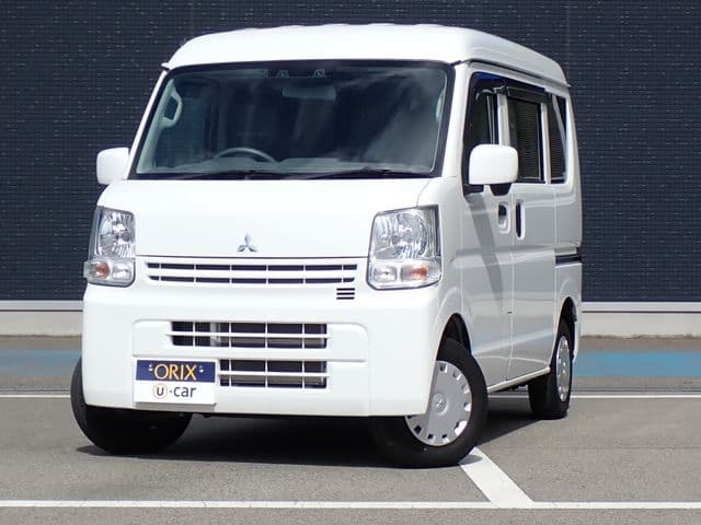 MITSUBISHI MINICAB van