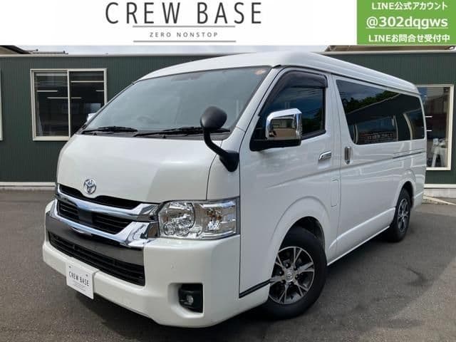 TOYOTA HIACE wagon