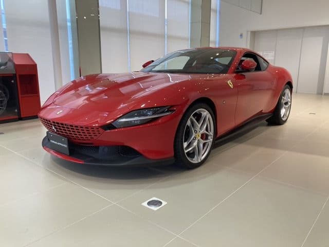 FERRARI FERRARI Roma