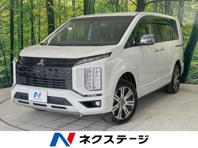 MITSUBISHI DELICA D:5 4WD