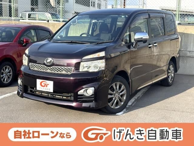TOYOTA VOXY 4WD