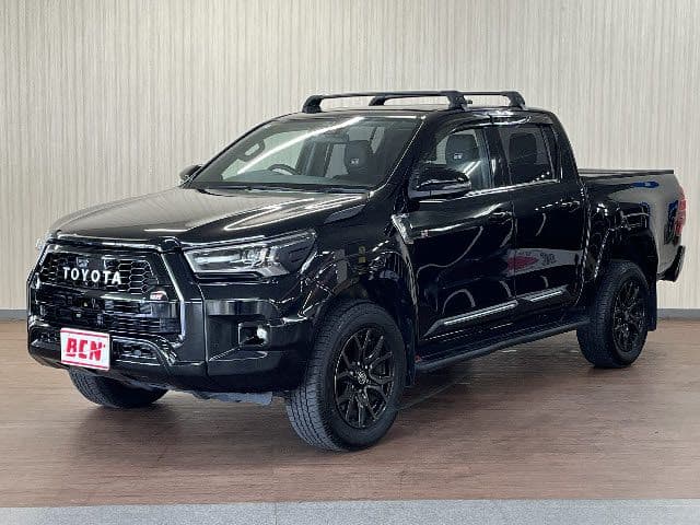 TOYOTA HILUX 2WD