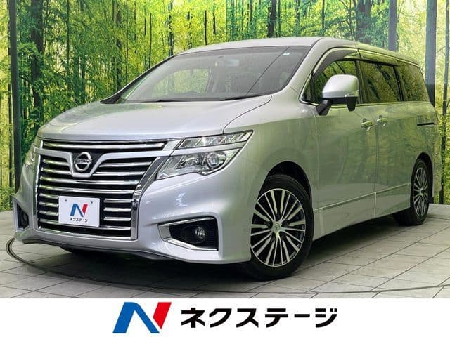 NISSAN ELGRAND 4WD