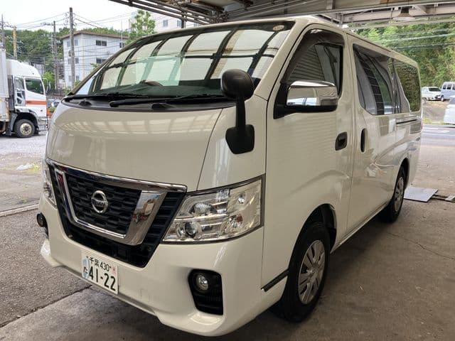 NISSAN NV350 CARAVAN 4WD