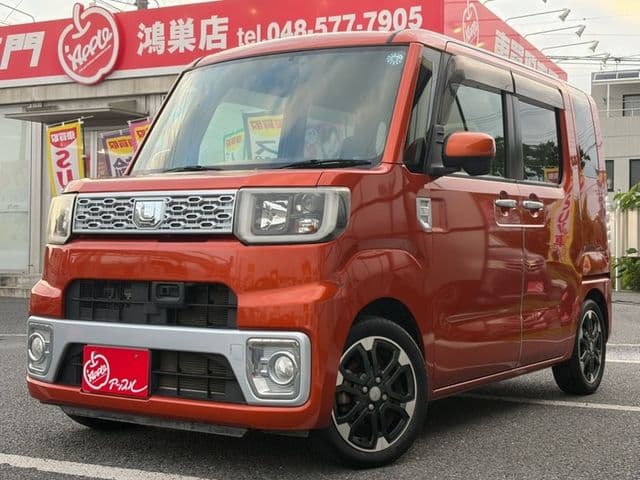 DAIHATSU WAKE