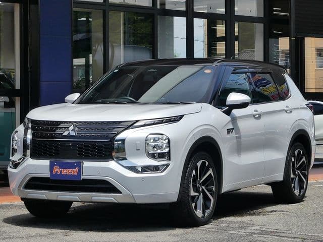 MITSUBISHI OUTLANDER PHEV