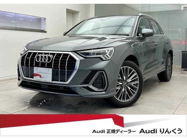 AUDI AUDI Q3