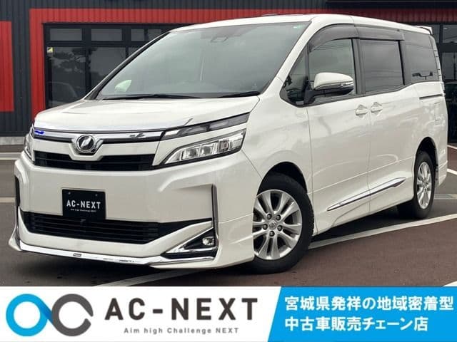 TOYOTA VOXY 4WD