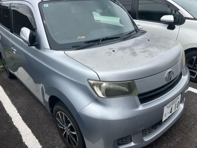 TOYOTA bB