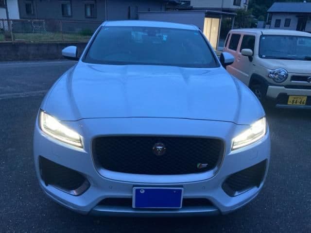 JAGUAR JAGUAR F-PACE