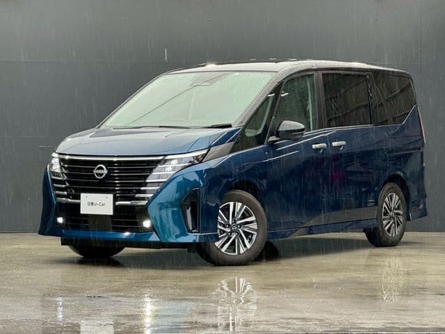 NISSAN SERENA WG