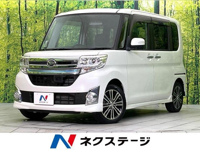 DAIHATSU TANTO CUSTOM 4WD