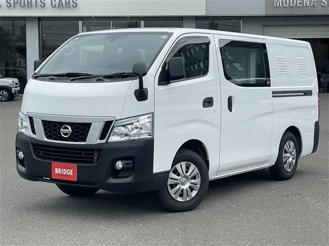 NISSAN NV350 CARAVAN 4WD
