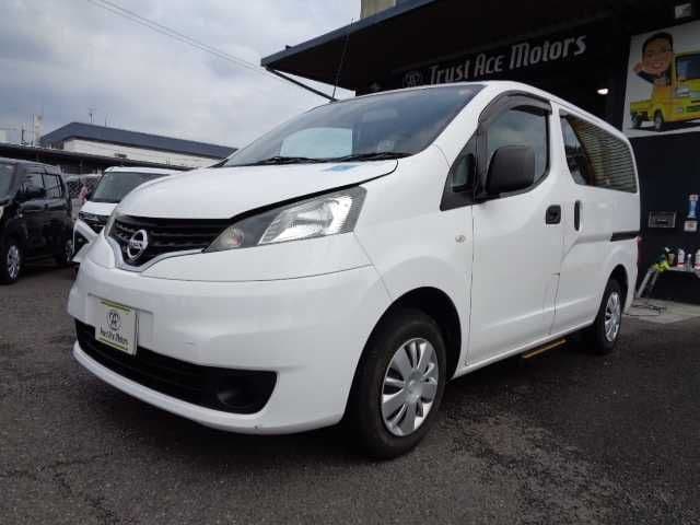 NISSAN NV200 VANETTE van