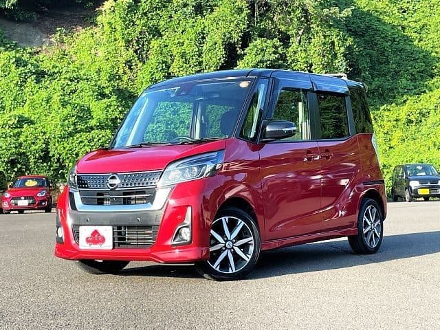 NISSAN DAYZ ROOX 4WD