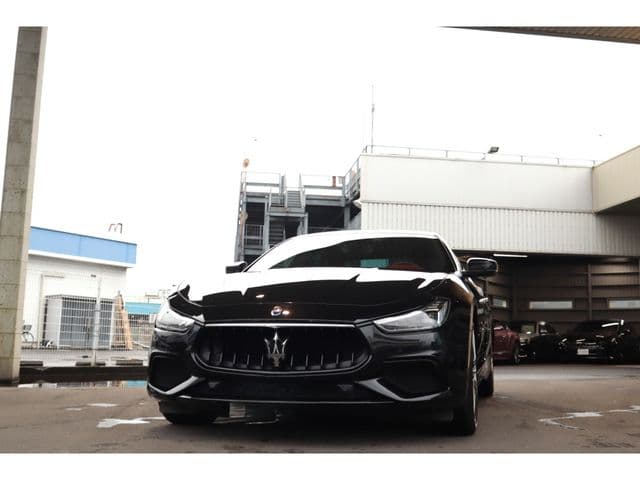 MASERATI MASERATI GHIBLI Sedan