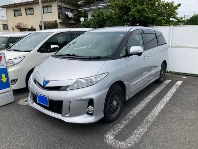 TOYOTA ESTIMA HYBRID 4WD