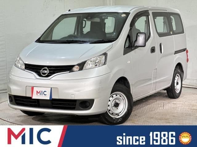 NISSAN NV200 VANETTE van