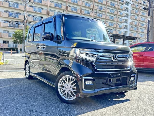 HONDA N BOX CUSTOM