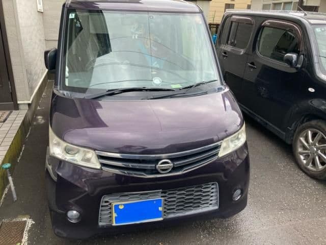 NISSAN ROOX 4WD