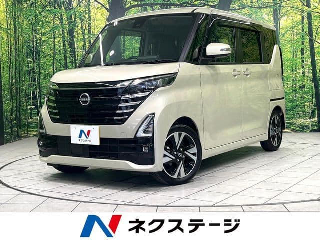 NISSAN ROOX