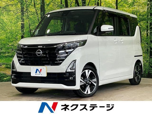 NISSAN ROOX