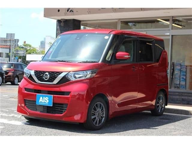 NISSAN ROOX