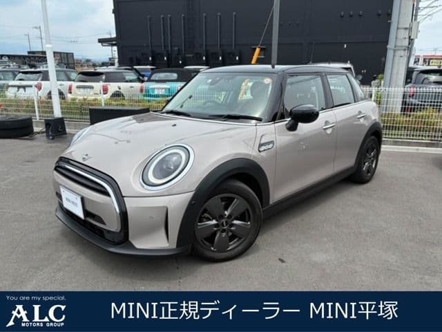BMW MINI COOPER D 5DOOR