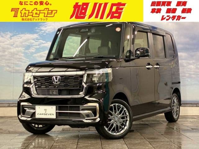 HONDA N BOX CUSTOM 4WD