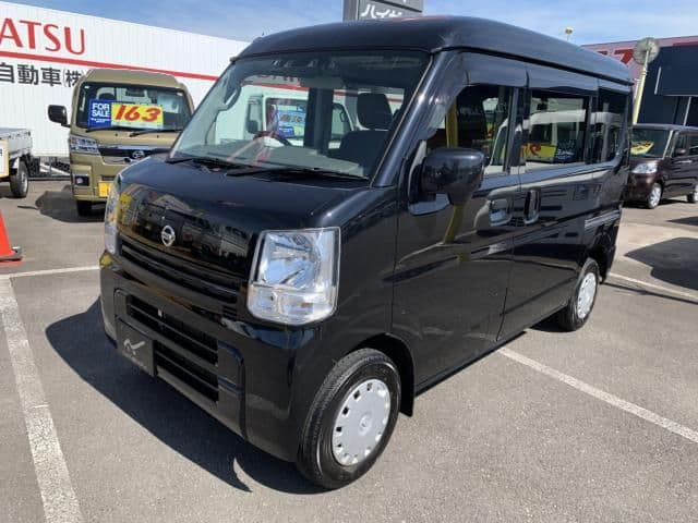 NISSAN NV100 CLIPPER
