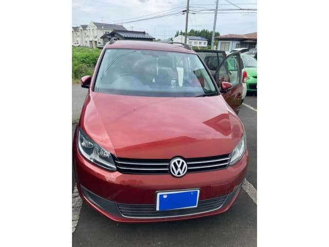 VOLKSWAGEN VOLKSWAGEN GOLF TOURAN