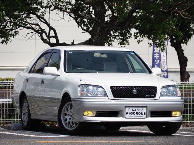 TOYOTA CROWN sedan