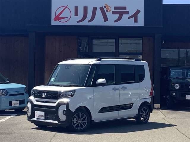 DAIHATSU TANTO FAN CROSS