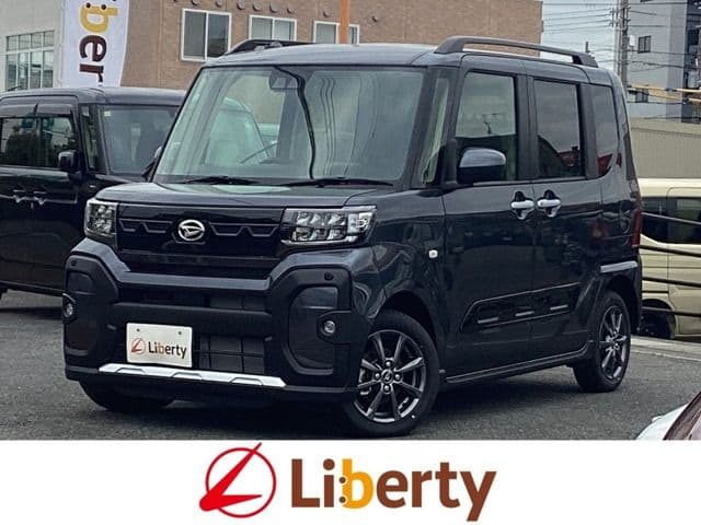 DAIHATSU TANTO FAN CROSS
