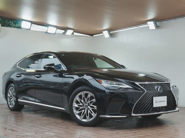 TOYOTA LEXUS LS500h 4WD