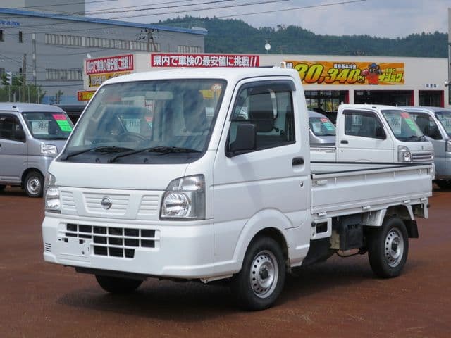 NISSAN NT100 CLIPPER 4WD