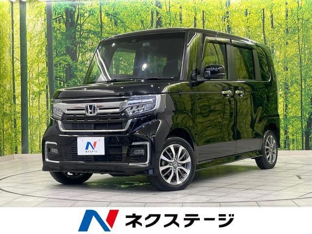 HONDA N BOX CUSTOM 4WD