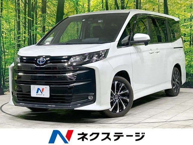 TOYOTA NOAH HYBRID