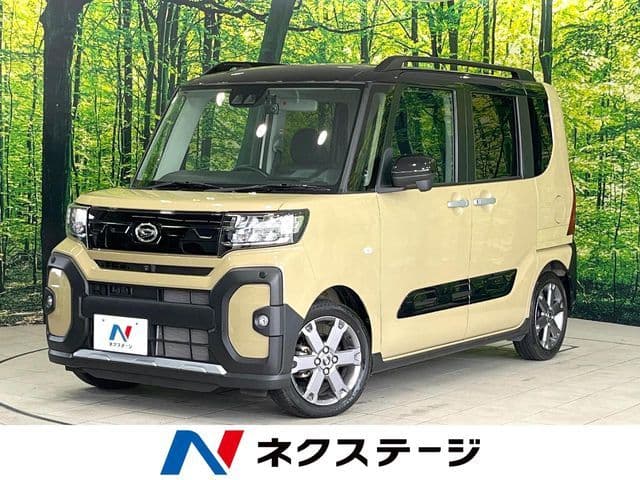 DAIHATSU TANTO FAN CROSS