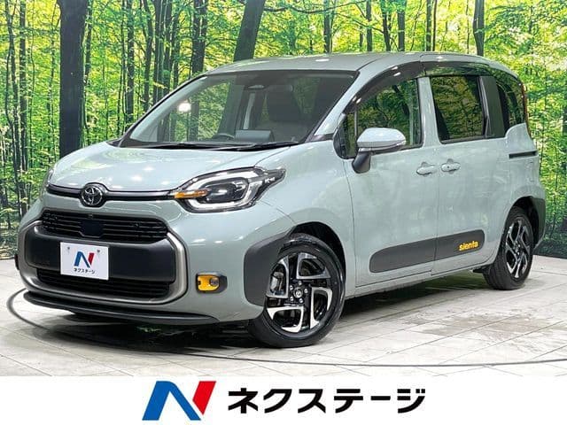 TOYOTA SIENTA HYBRID