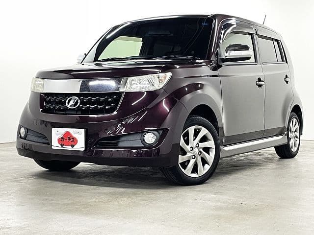 TOYOTA bB