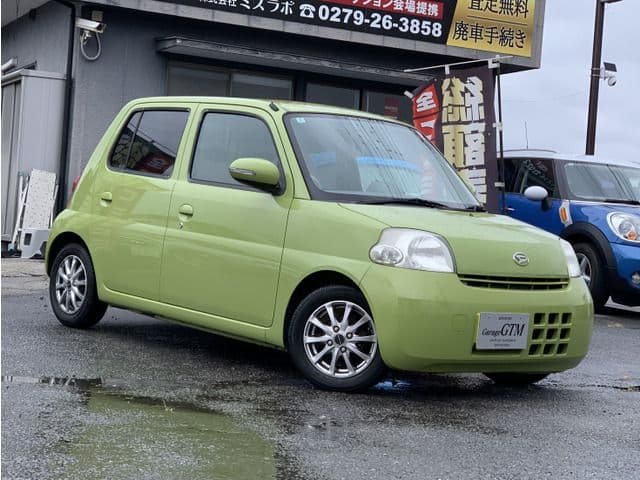 DAIHATSU ESSE