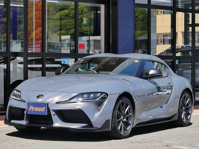TOYOTA SUPRA