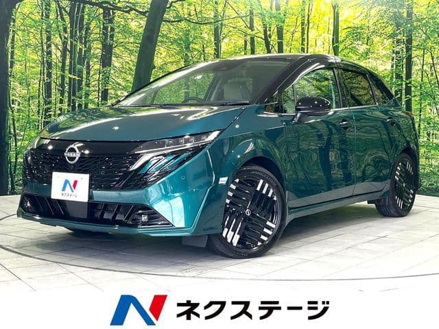 NISSAN AURA